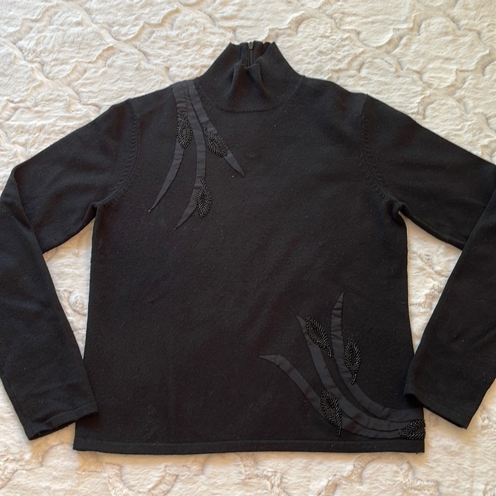 Barry Bricken black silk and cashmere sweater size small